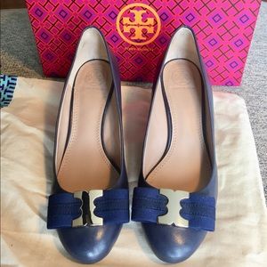 TORY BURCH | PUMP | LEATHER | WITH BOX AND BAG